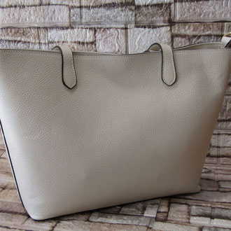 Sacca in pelle beige due manici tracolla in pelle regolabile