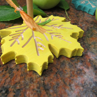 CNC gefertigte Herbstblätter aus Holz   / kreativ-fraesen