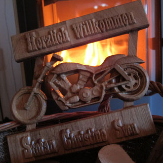 Holz Motorrad Türschild aus Eiche / kreativ-fraesen