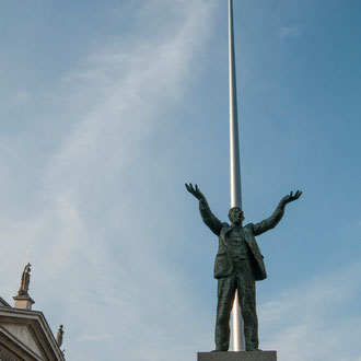 Dublin O'Connell Street, Statue de Jim Larkin