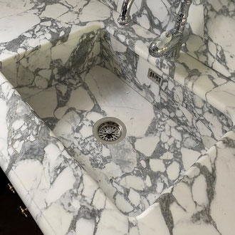 plan de travail de cuisine marbre arabescato 