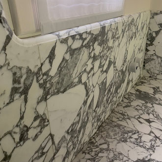 plan de travail de cuisine marbre arabescato 