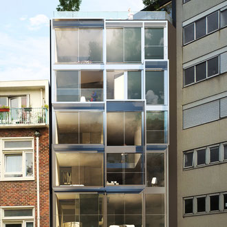 LOGEMENTS--CONTEMPORAINS-EN-BRIQUE-ECOLOGIQUE---PARIS---ILE-DE-FRANCE_-IMMEUBLE--MODERNE