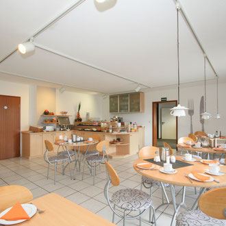 Cafeteria im Residenz Hotel Gießen