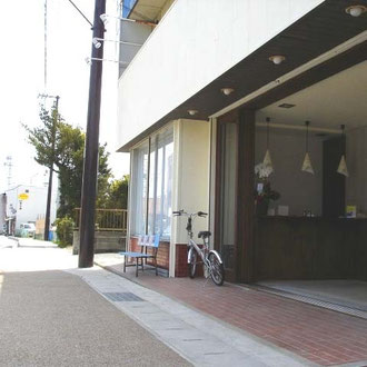 サロン