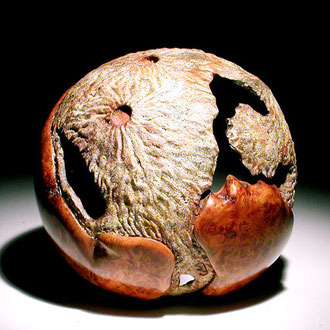 "Terra incognita 001" loupe d'érable - dia 25 cm - 2005