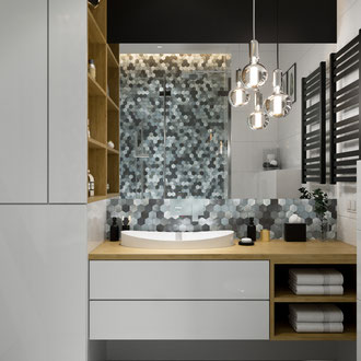 Projekt wnętrza łazienki z kolorową mozaiką