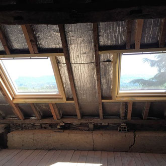 pose d'une fenêtre de toit, fabrication française