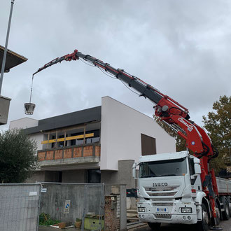 Camion gru fino a 37 metri