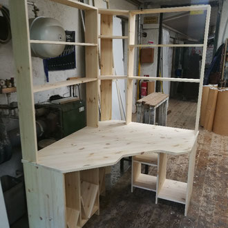 Schreibtisch Homeoffice in Kiefer massiv 