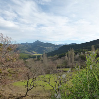 Le Puy de Lesches en Diois, vue depuis la Ferme