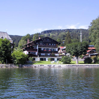 Haus Seefried mit Liegewiese und direkter Zugang zum See