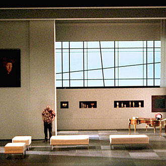 Scénographie de Don Pasquale Musique Donizzeti. Livret Ruffini. Direction musicale Nicolas Chalvin. Mise en scène de Rita Deleterriis. Scénographie Eric Charbeau, Philippe Casaban. Costumes P. Cauchetier. Production: Opéra de Lausanne 