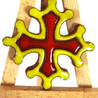 Magnet Croix occitane diamètre 5 cm émaillé jaune et rouge