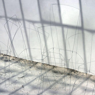 "mobilier fantôme" / dans la serre / Château Kirwan / 2011