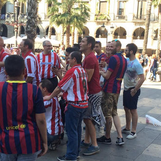 Photo montrant le respect entre les fans de Barcelone et de Bilbao