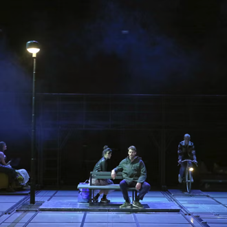 scénographie de Da Dan Da Dog. Texte de Rasmus Lindberg. Mise en scène Pascale Daniel-Lacombe. Le META - Centre Dramatique National Poitiers Nouvelle-Aquitaine.