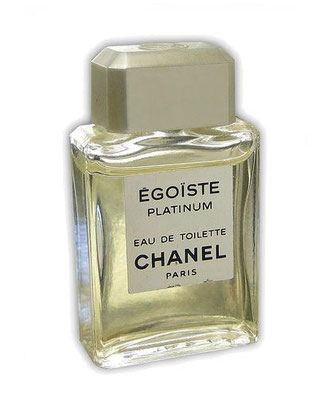  EGOÏSTE PLATINUM : EAU DE TOILETTE POUR HOMME - GROS PLAN SUR LA MINIATURE - ETIQUETTE GRISE