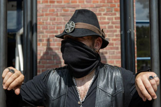 Markus.    Der Lone Ranger, geheimnisvoll  und........?