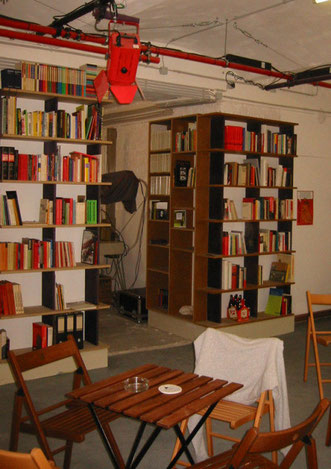 Anarkistisk bibliotek & café i Wien