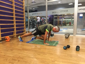 un runner in preparazione alle gare