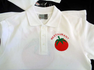 logo besticken auf poloshirts, bestickte poloshirts mit logo, sloga, wir sticken auch Hemden, caps, jacken, Schürtze, Polohemden. auch unsere Druckverfahren wie siebdruck, transferdruck in zürich ist das beste. 