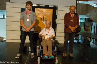 Podium des Allgemeinen Turniers: (von links nach rechts) Martin Schweighoffer/SUI (2.), Marc Tillmann/SUI (Sieger) und Alex-Sacha Ladisic/FRA (3.)