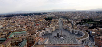Вид на Рим с купола собора св. Петра,фото