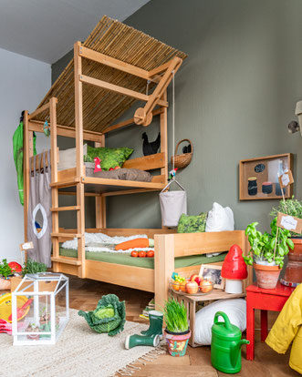 Baumhaus-Bett von DeBreuyn