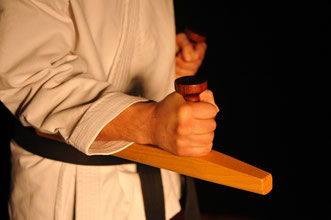 In the picture you see okinawan tonfa made of ash and the handle turned out of bubinga. More Ryukyu Kobudo weapons available.