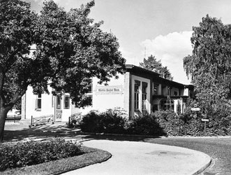 Martha Sauber Haus, 1952