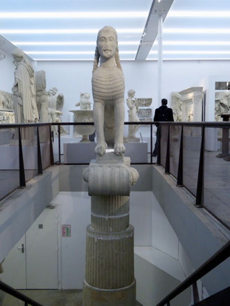 Le sphinx des Naxiens