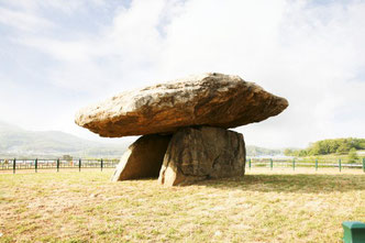 Le dolmen est un édifice sacré souvent étudié en géobiologie