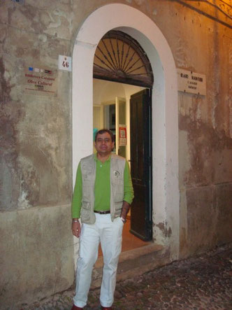 Héctor Cardozo en la sede de la Obra Cultural de l'Alguer i la UCEcn en Sardegna