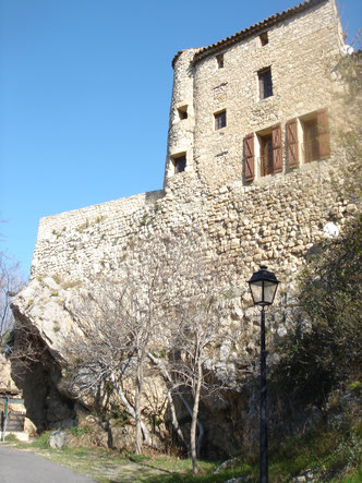 Le Château et sa terrasse