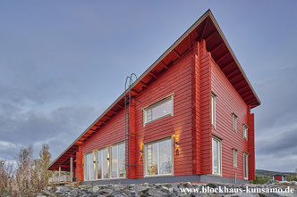 Blockhaus - Massivholzhaus - Architektenhaus in Rot - Blockhausbau