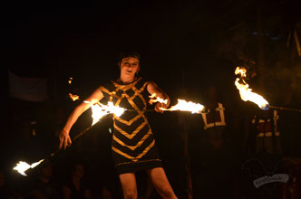 Feuershow auf dem M'era Luna-Festival 2019 / Foto: Batty Blue