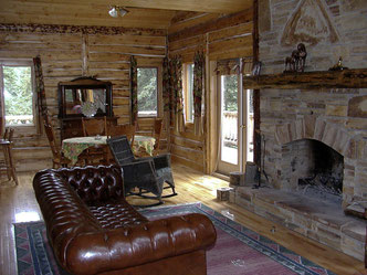 Blockhaus - Naturstammhaus - Massivholzhaus - Holzhaus - Wohnblockhaus - Bauen