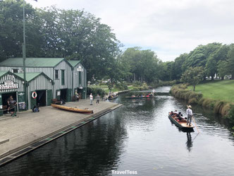 Bootjes in water van Christchurch