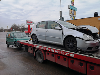 Skaffa låskista till Skoda från Partille hos bilskrotens lager