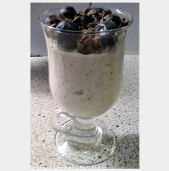 Recepten op het platform PowerVrouwen Nederland, Havermout Mug met peer en chocola