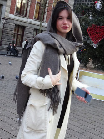 Big shawl made of merino wool plain taupe color, 200 x 75 cm. urban outfit.
