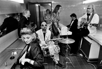 The Drei Tornados in a special concert in the ladies toilet in the ICC during the Hurenball, 1988