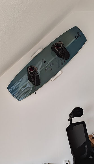 Dachschräge Wall Mount Wakeboard Kiteboard diagonal