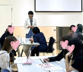 企業向け骨格診断セミナーの様子
