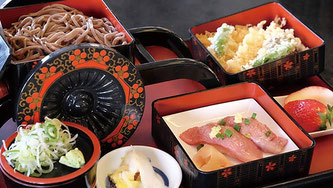 昼食イメージ