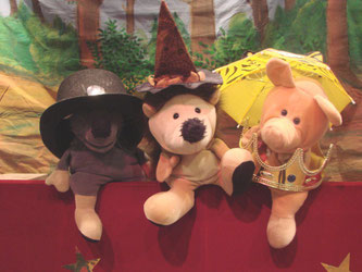 Bild Märchenbühne Puppentheater Zauberer Pfiffikus, Löwe Simsalabim und Prinzessin Samira