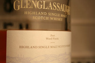 Glenglassaugh Port Wood Finish Flasche und Etikett.