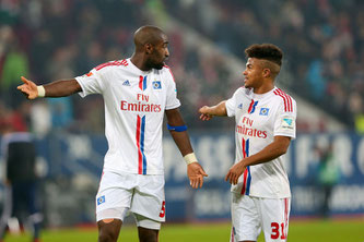 Keine Angst vor großen Namen: Ronny Marcos (r.) mit seinem Teamkollegen Johan Djourou. Foto: Getty