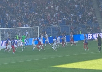 Viel Action vor dem Zürcher Tor, aber nichts Zählbares schaute heraus für den FC Basel.